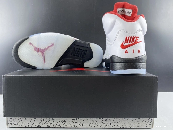 Chep Onekick Fire Jordan Tongue 5 Silver Retro DA1911-102 Red (2020) Air 0825